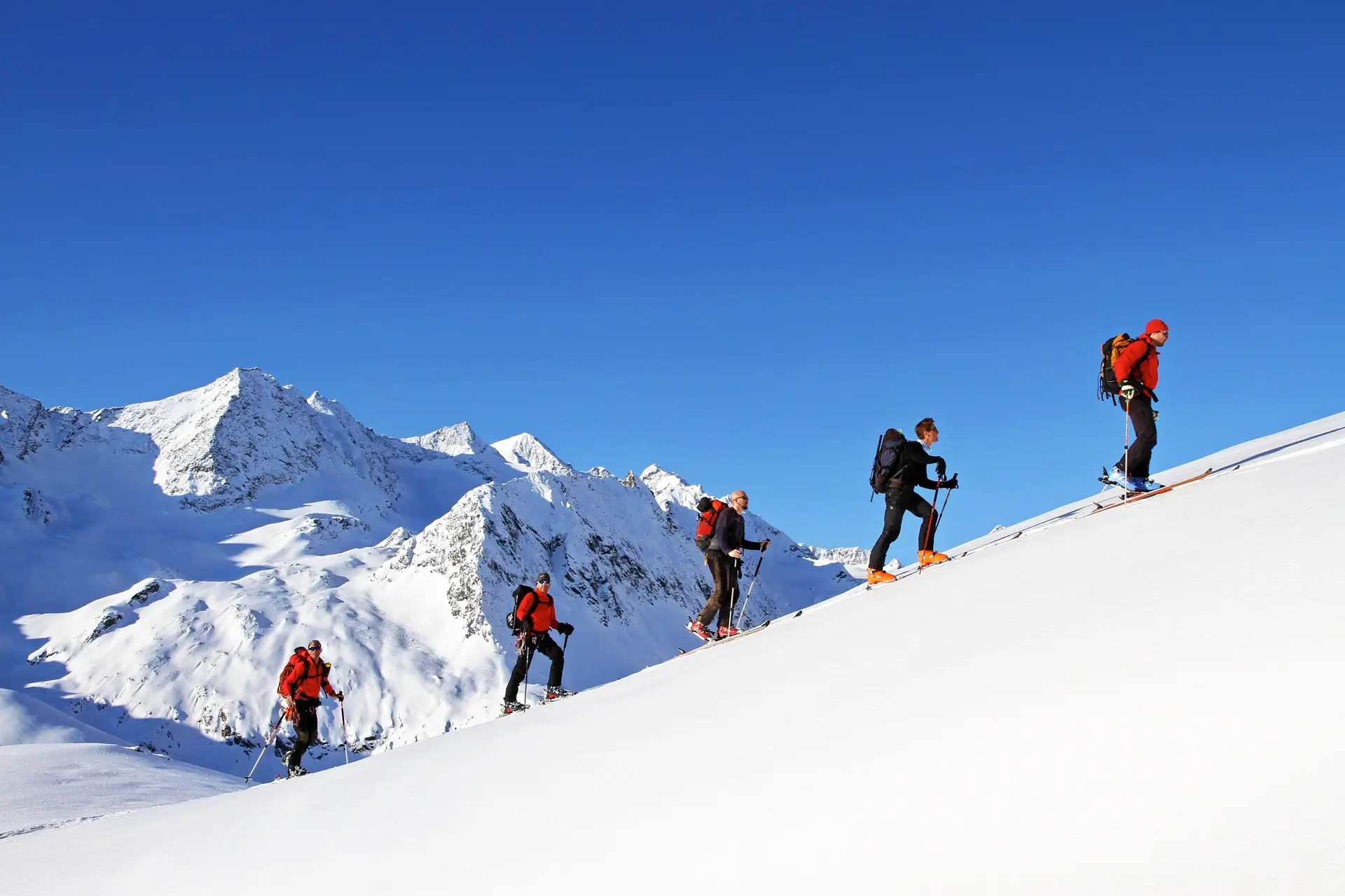 Skibergsteigen Spitzkehren Alpen und weltweit | © Hans Thurner
